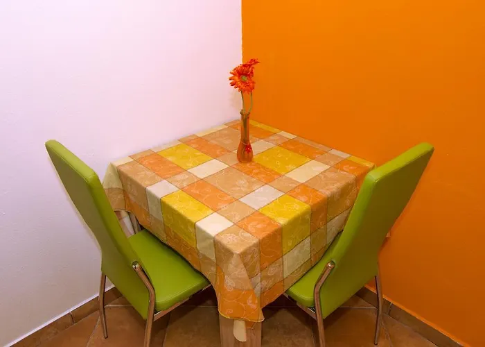 Apartment Milena Primosten